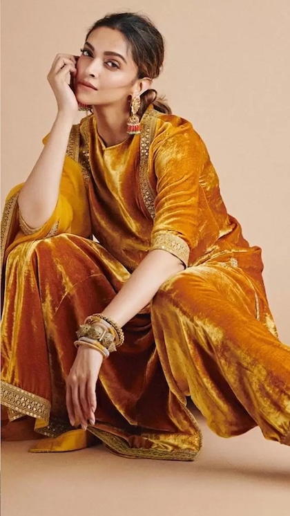 2. Long Velvet Kurta Pant Suit