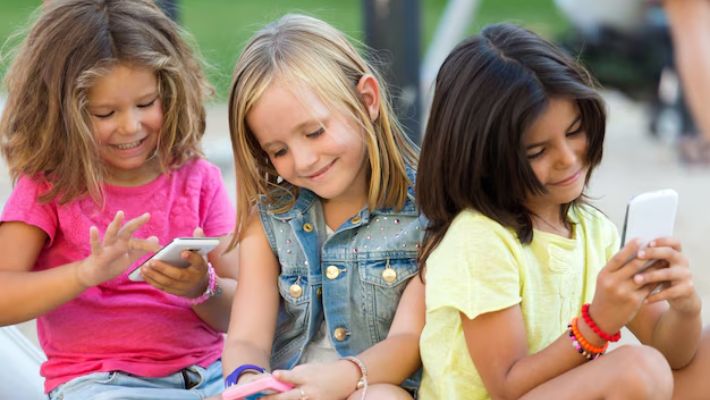Mobile phone addiction in children Mobile phone addiction in children
