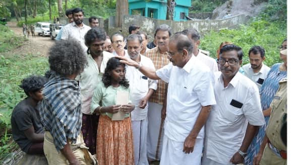 Minister AK Saseendran visited the family members of man who killed in wild elephant attack 