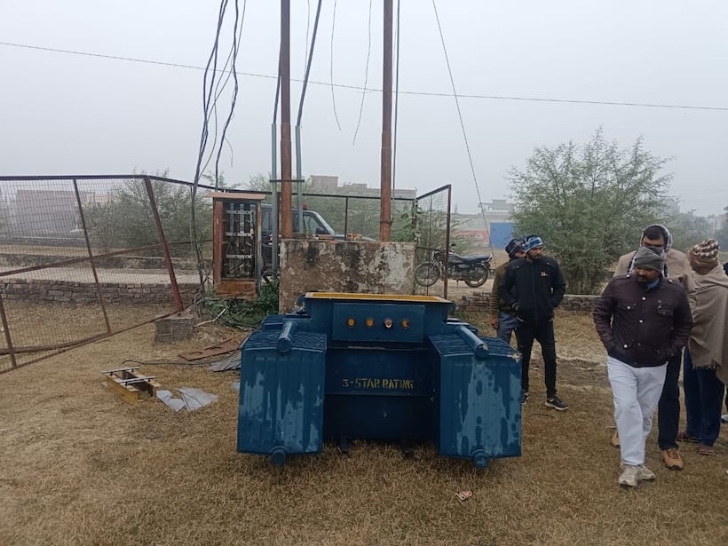 Bizarre! Thieves steal transformer, leaving UP village in cold and darkness for 20 days (WATCH)