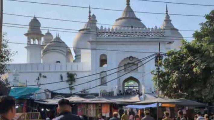 jama masjid aligarh 