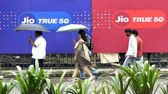 Reliance Jio's NEW plans: Enjoy 28-336 days validity with free access to Jio Cinema, TV, and cloud!