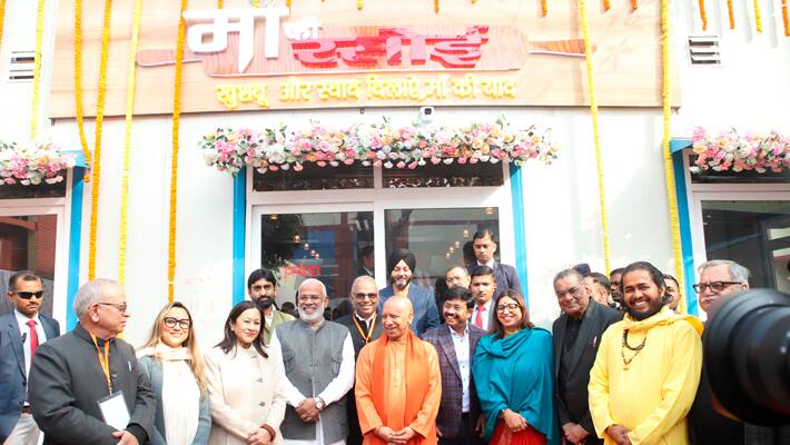 Yogi-Adityanath-inaugurated-Maa-Ki-Rasoi