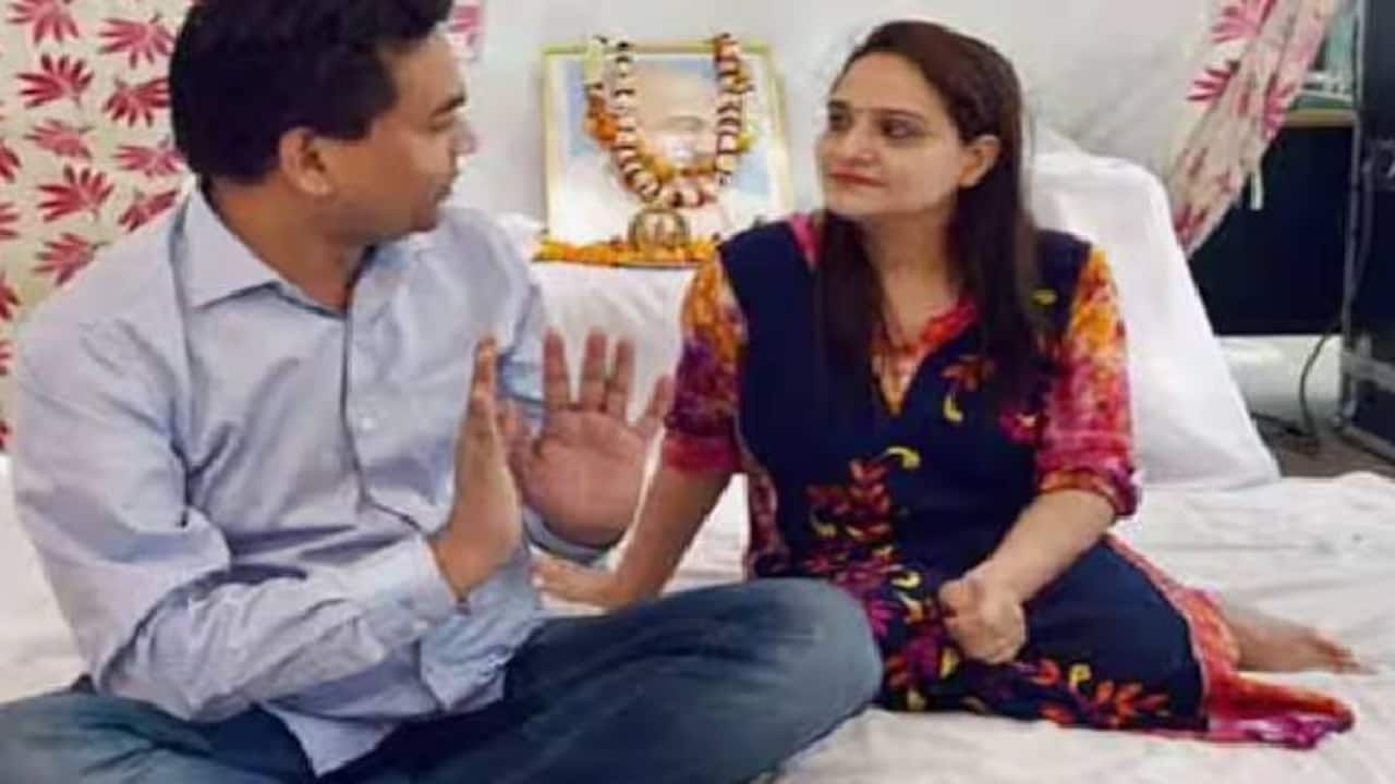 Kapil mishra 