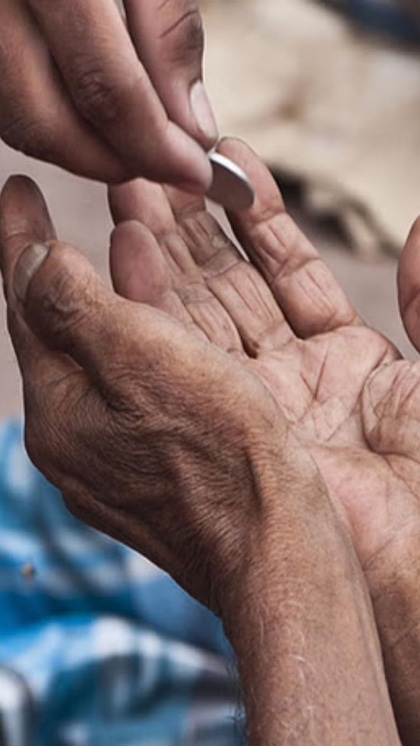 India's wealthiest beggars with flats and bank balances