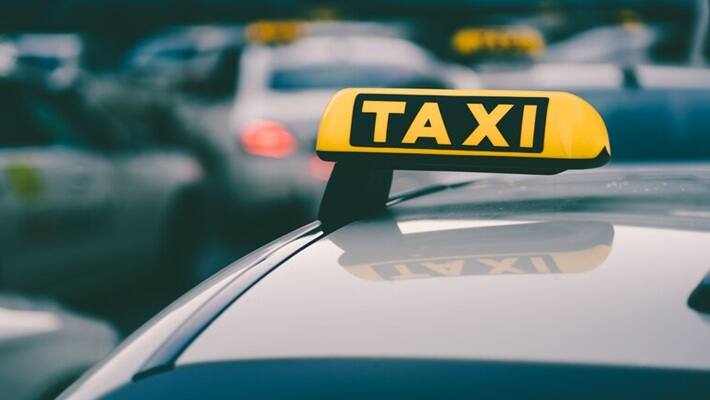 Taxi