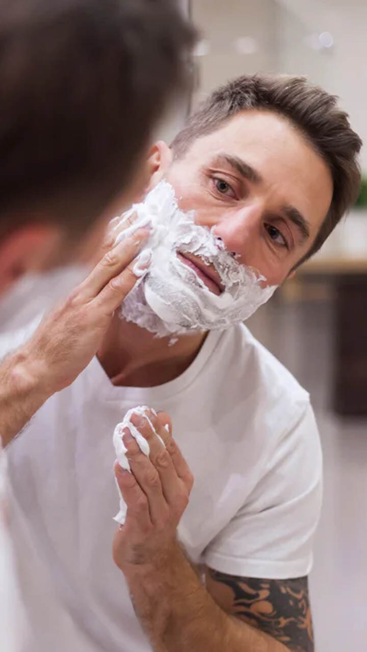How many times should one shave in a week, is it harmful to shave beard every day mrq