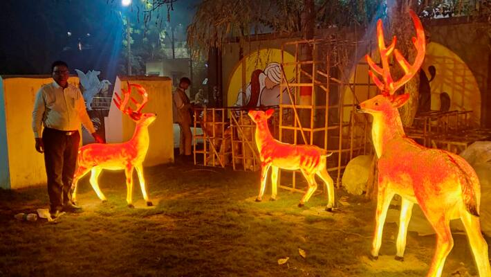 UP news roads squares electric poles trees on route to reach Prayagraj Mahakumbh 2025 decorated