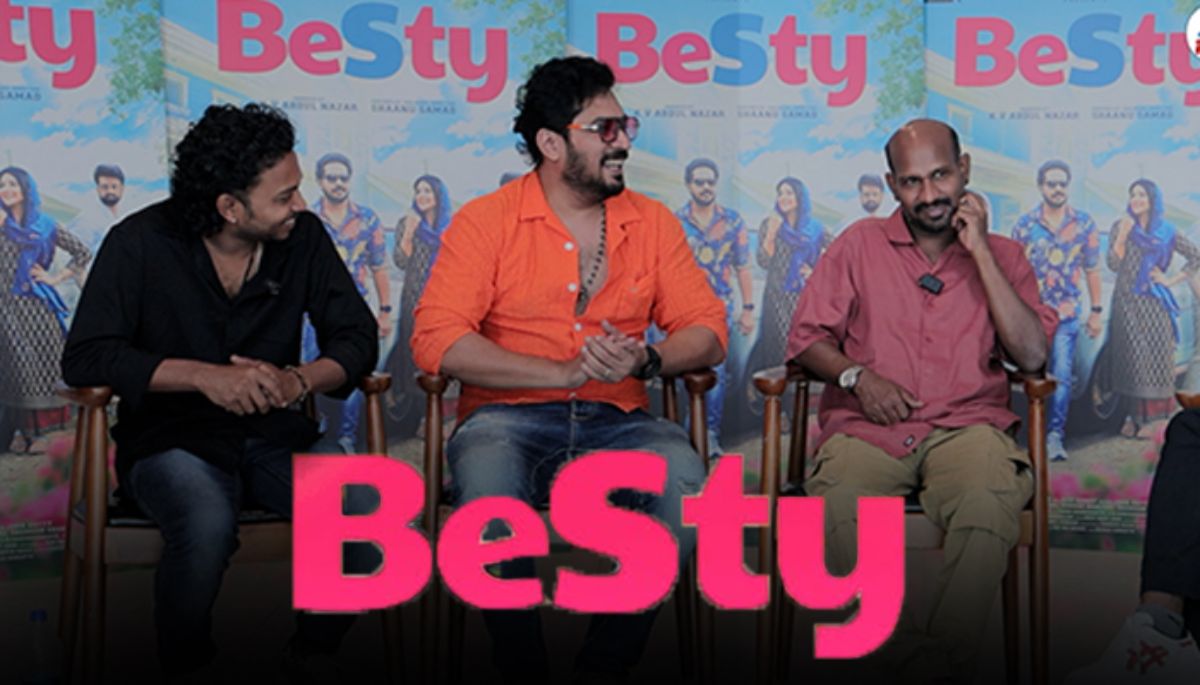 മമ്മൂട്ടിക്കും ദുൽഖറിനും എനിക്കൊരു ചാൻസ് തരാൻ പാടില്ലേ?