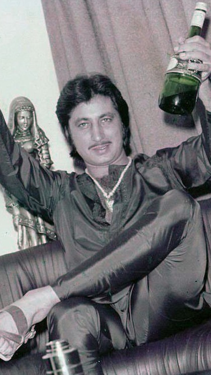 Shakti Kapoor reached his hostel with beer