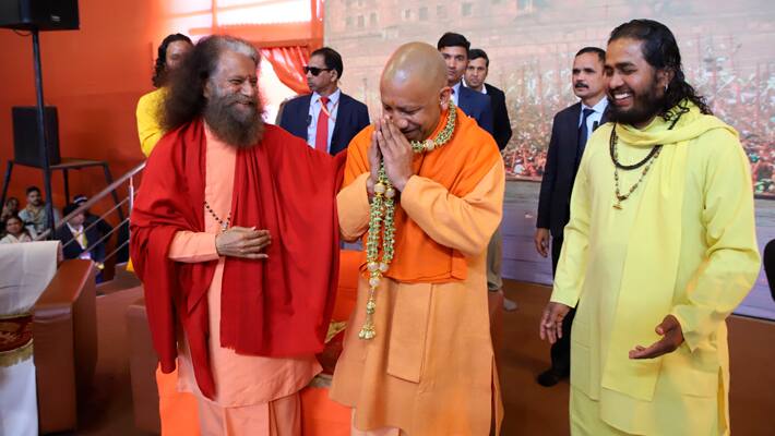 Chidanand Saraswati praise CM Yogi Adityanath for his commitment and Prayagraj Mahakumbh 2025 to elevate Sanatan