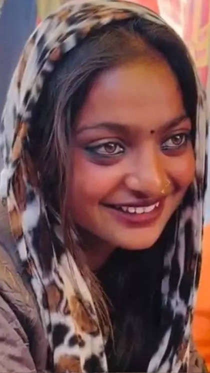 Monalisa, the viral girl at Mahakumbh Mela