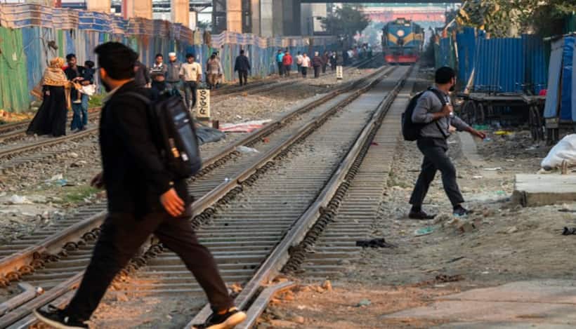 Chennai SHOCKER! Student run over by train while searching for lost earphones on railway tracks, dies