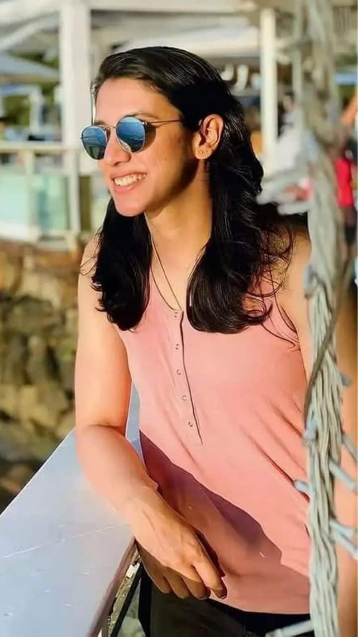  Indian Cricketer Smriti Mandhana Stunning Photos ray 