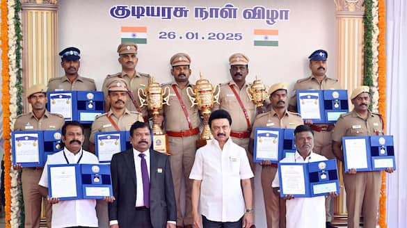 Madurai SS Colony Police Station wins trophy for Best Police Station sgb