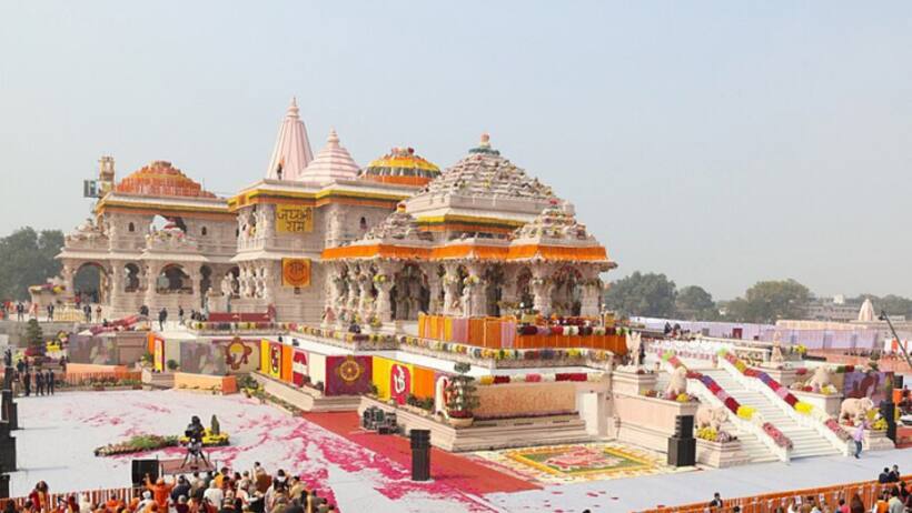 'Kindly postpone Ayodhya visit for 15-20 days': Ram Temple trust requests devotees amid massive rush