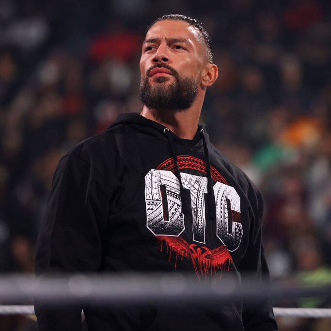 4 WWE Stars Who Could Replace Seth Rollins as Roman Reigns’ SummerSlam Opponent