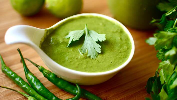 hotel style green chutney recipe tasty and healthy