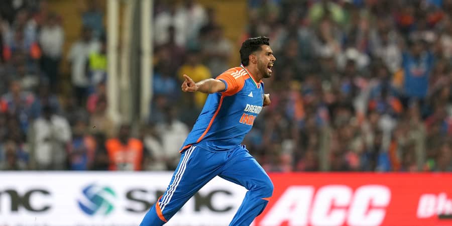 Political sports movies hyderabad Andhrapradesh Telangana and national news updates today in telugu 