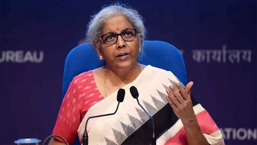 Tamil Nadu: తమిళనాడు రూపీ సింబల్‌ మార్పుపై స్పందించిన నిర్మలా సీతారామన్‌.. దేశ సమైక్యతను దెబ్బతీసే చర్య అంటూ 