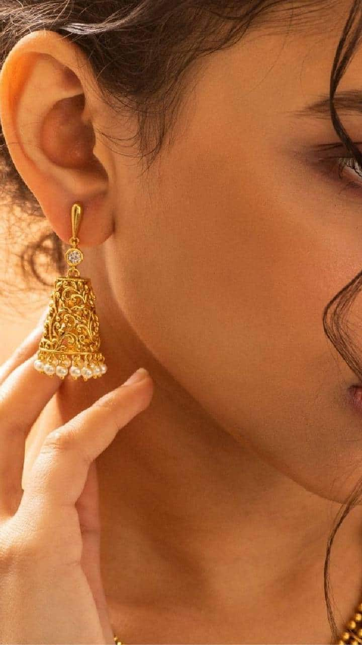 Top 6 Exquisite South Indian Gold Earring Designs kvn