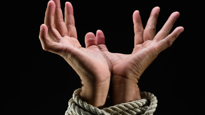 mathura crime news 17 year old boy murdered by friends for ransom 4 arrested