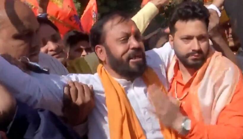 Delhi Election 2025 Results LIVE: BJP worker's tears of joy as party set for return to power goes viral |WATCH