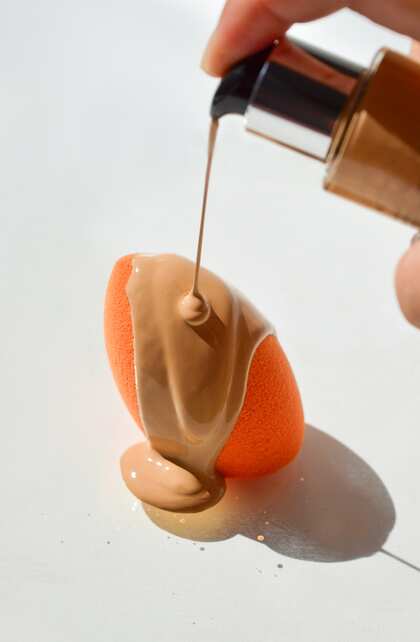 2. Using the wrong foundation shade