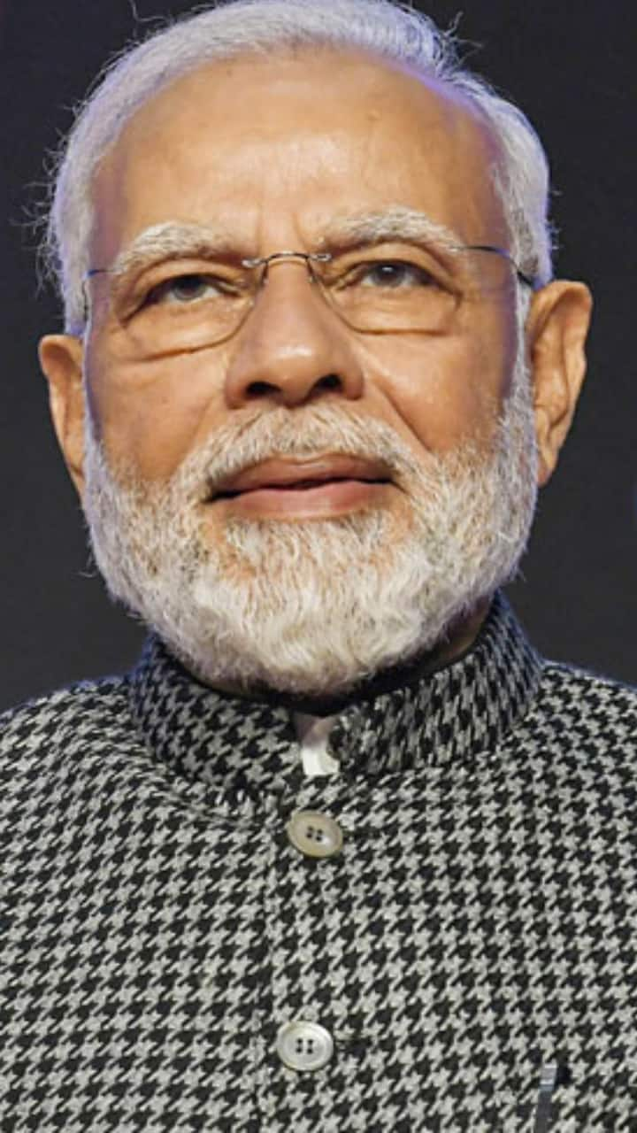 PM Modi Education Qualifications School College Degree Details 