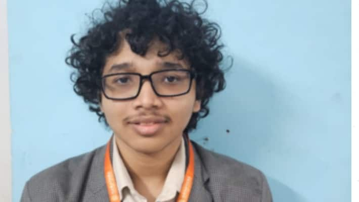 Success Story Sunay Yadav journey to becoming Chennai JEE Main 2025 State Topper iwh