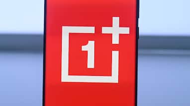OnePlus 13T Launched with 6260mAh battery Snapdragon 8 Elite Chip 