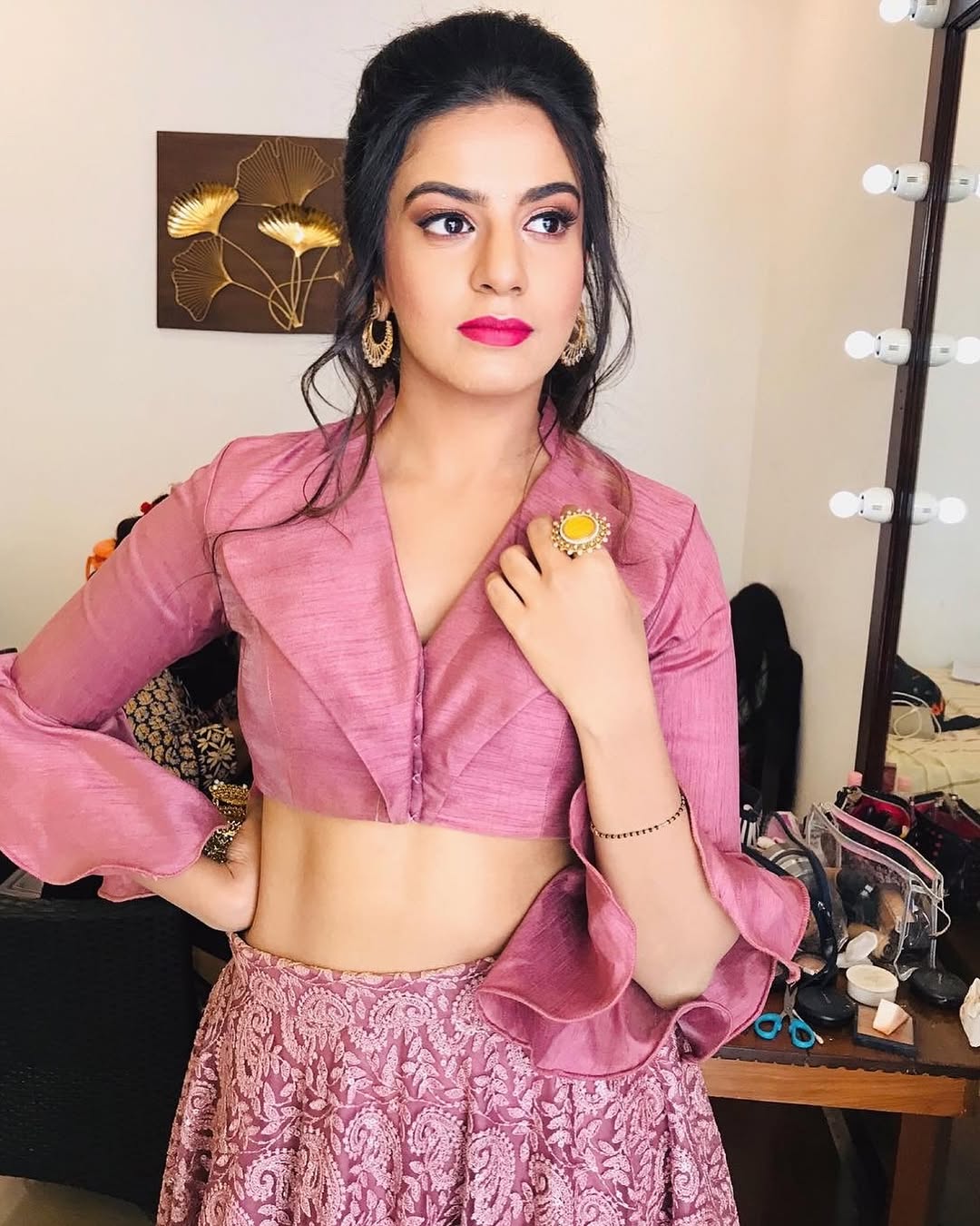 ನಮ್ರತಾ ಗೌಡಗೆ ಕೋಪ ತರಿಸಿದ ಮೆಸೇಜ್, 'ರಾಜಕಾರಣಿ, VIPಗಳಿಗೆ ಕಂಪನಿ ಬೇಕು, ಬರ್ತೀಯಾ' ಎಂದಿದ್ದು ಯಾರು?