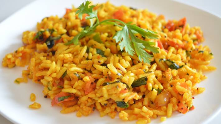 Murmura Poha Recipe In Hindi