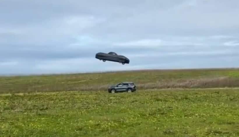 Flying car makes historic first vertical takeoff, WATCH the stunning footage!