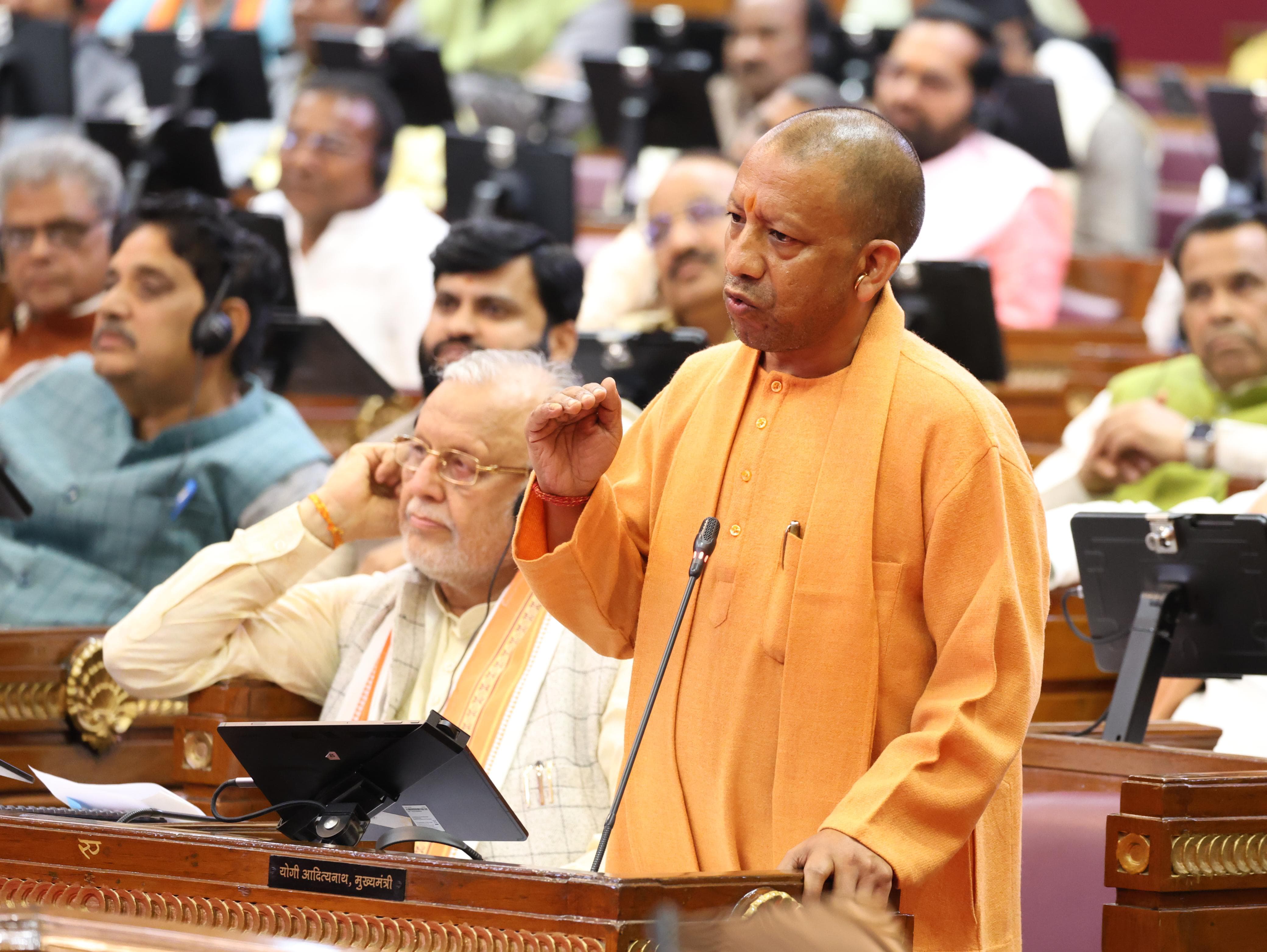 CM Yogi announces digital libraries in urban areas honoring Atal Bihari Vajpayees legacy