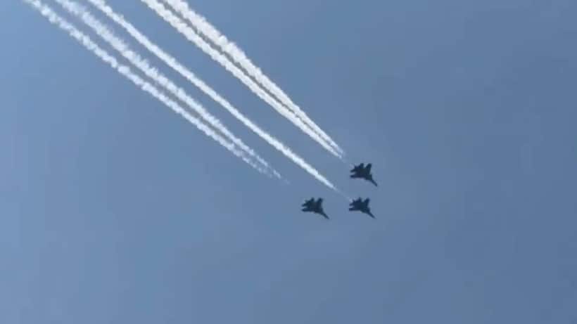 IAF’s spectacular air show on Maha Shivratri: Sukhoi, AN-32, and Chetak dominate Sangam skies