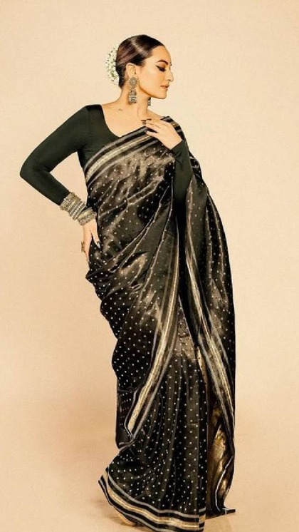 Black Kanjeevaram or Banarasi Saree