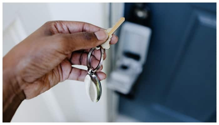 Man arrested for stealing underwear after entering cafe employee's house 10 times