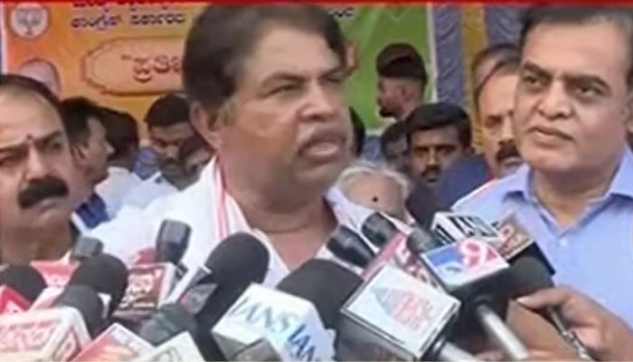 R Ashoka in Mandya R Ashoka in Mandya