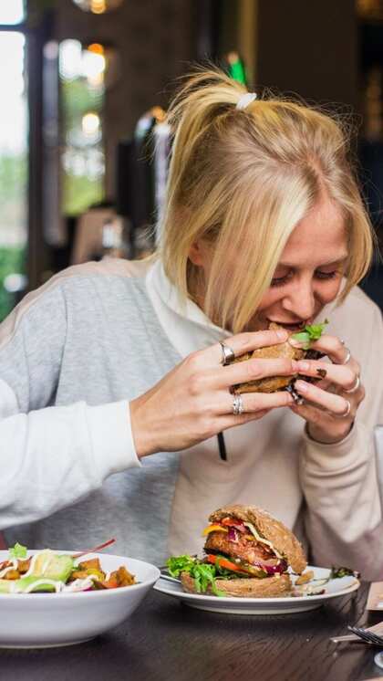 Eat Slowly and Avoid Overeating
