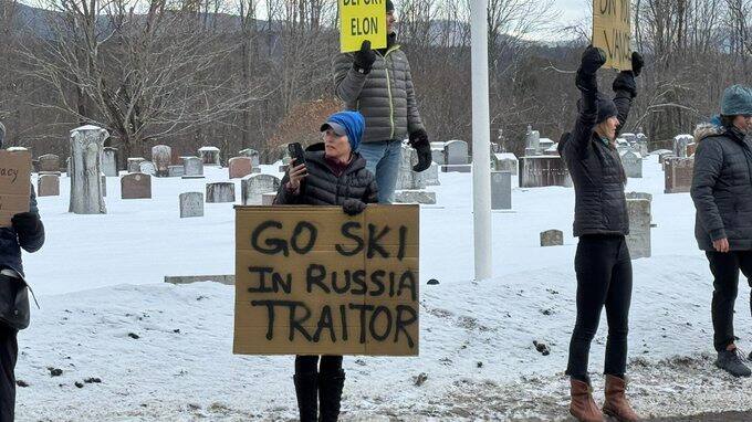 Protest against JD Vance in Vermont