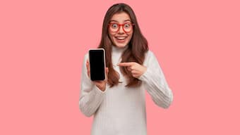 Smart Phone: మీ పక్కవాళ్లు ఫోన్‌లో ఎవరితో మాట్లాడుతున్నారో ఎలా తెలుసుకోవాలి.? సింపుల్‌ ట్రిక్‌.. 