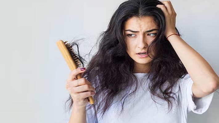 How to use rosemary and cloves for hair growth