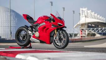Ducati Panigale V4 2025 launching in India: Check expected features, engine and more