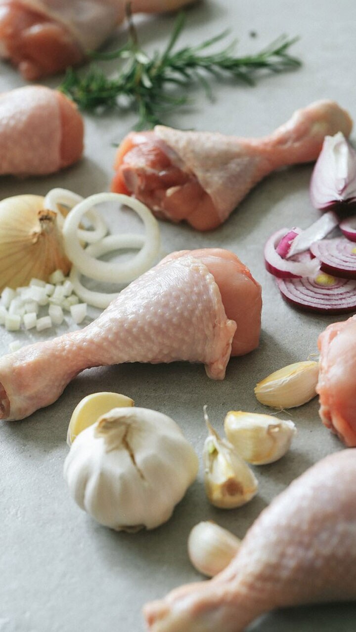 pakistan chicken price during ramadan 2025 economic crisis gow