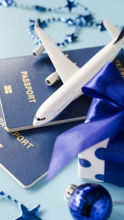 <h3 data-pm-slice="1 1 []">Golden Visa उन इनवेस्टर्स के लिए है,जो किसी देश में सिटिजनशिप या परमानेंट एड्रेस चाहते हैं। इसके लिए फिक्स्ड मिनिमम इन्वेस्ट करना होता है। ये बिना देश में रहे भी प्रिविलेज देता है।</h3>
