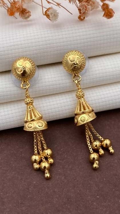 Long Latkan Gold Earrings