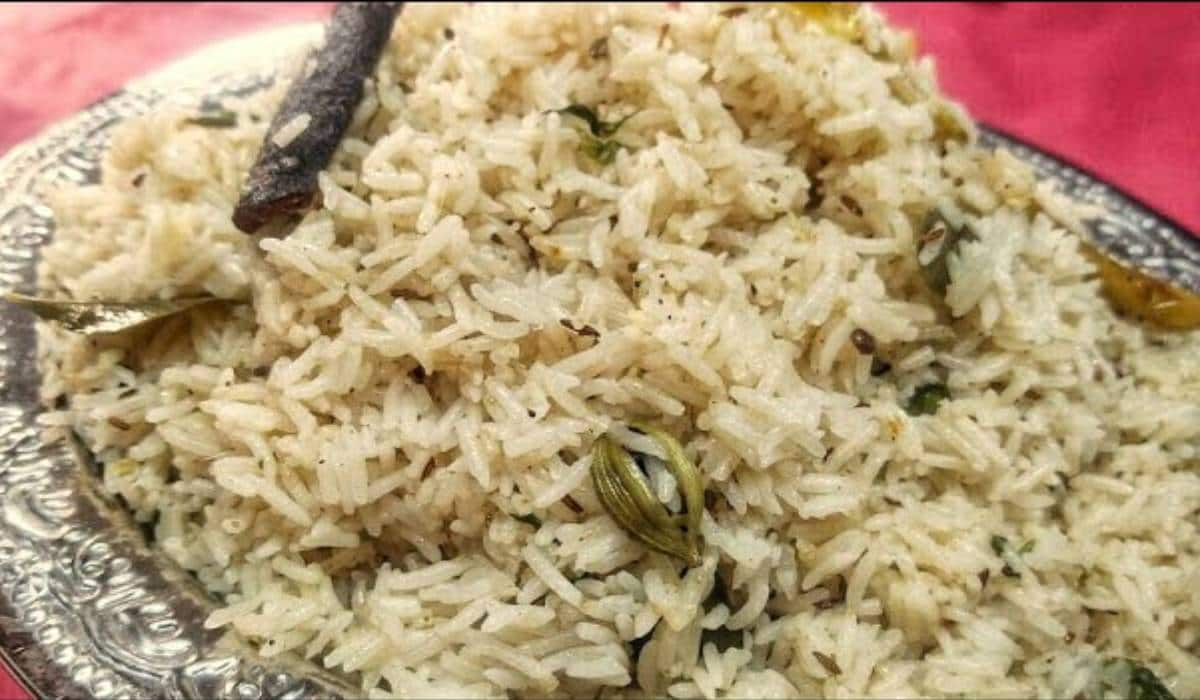 Hyderabadi Bagara Rice: Easy Recipe & Cooking Tips