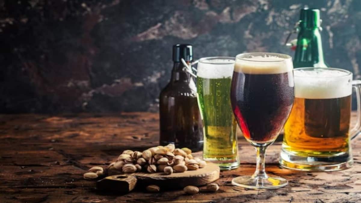 Liquor license fee hike rolled back: Karnataka government cuts excise fee by 50% after vendor protests