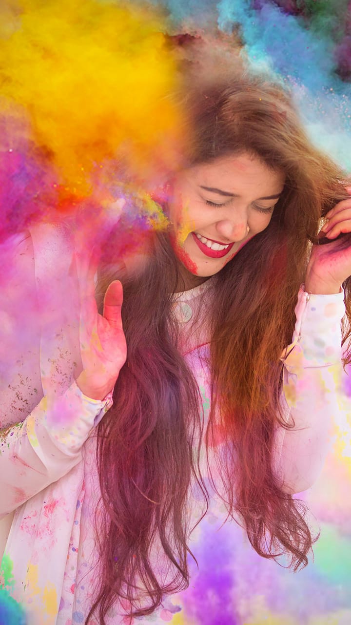 Holi 2025: 9 inspiring quotes with vibrant photos to share 